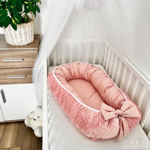 Phoebe babafészek – púder álom puha minky ölelésében