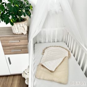   Csillagliget – Cipzáros babatakaró 70×40 cm | Bézs-fehér csillagos pamut, krém wellsoft, antiallergén töltettel