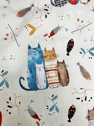 Cicák – Járókabetét 120×120 cm | Cicák, bézs, 100% pamut, magasított rácsvédővel