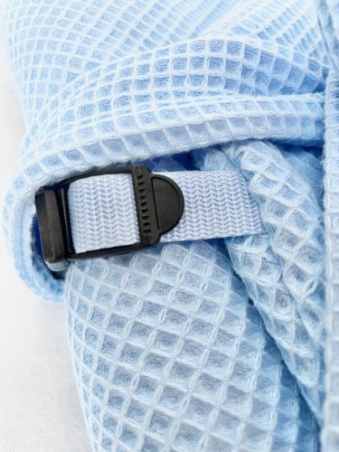 Babakék waffle kókuszpólya 75x75 cm – kivehető kókuszbetéttel és tépőzáras zárással, újszülött babáknak