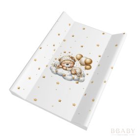 Felhős Maci pelenkázólap – fehér alapon aranyszínű felhőn alvó macival, puha peremes, 70×50 cm