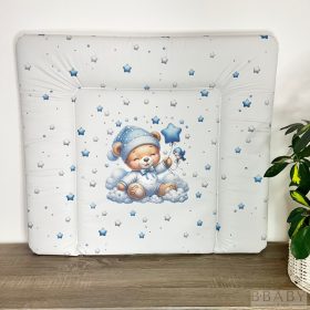 Puha pelenkázólap kék alapon felhőn alvó maci mintával