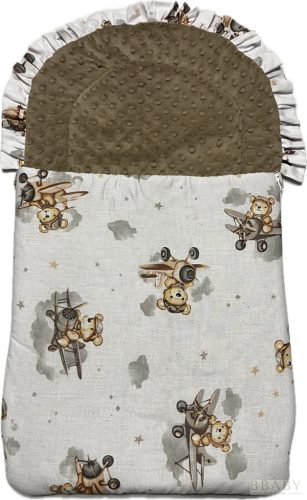 MackóKaland – Cipzáros babatakaró 70×40 cm | Repülős macis pamut, mogyoró minky, antiallergén töltettel