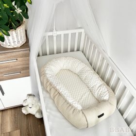 bézs waffle és krém wellsoft babafészek – érzékszervi fejlesztő kuckó babáknak