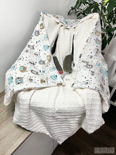 MaciPofik – Babatakaró hordozóba 88×88 cm | Mackó arc mintás pamut, krém wellsoft, kapucnis, övátbújós kialakítás