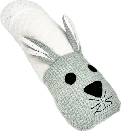 Little Bunny szundi hengerpárna – nyuszi figura, menta waffle pamutból, babáknak készült, mosható kivitel