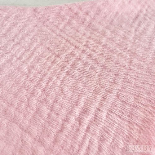 Rózsaszín muszlin nyálkendő – íves szabású, 100% pamut duplagéz baba előke