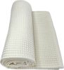 Vanília waffle babatakaró 70x90 cm – légáteresztő pamut takaró babáknak