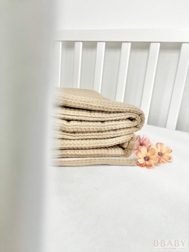 Mogyoró waffle pamut kiságy rácsvédő 200x30 cm – bbaby