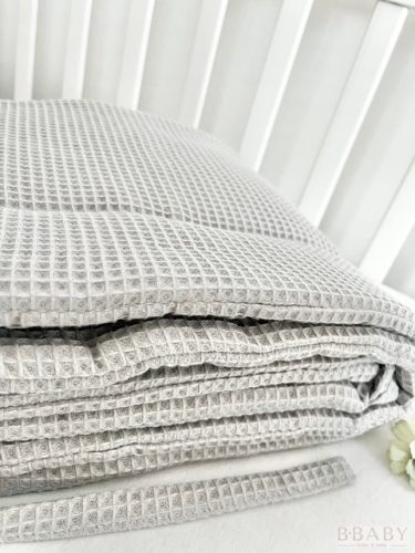 Szürke waffle pamut kiságy rácsvédő 200x30 cm – bbaby