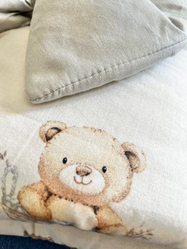 Kókuszpólya – Álomfogó maci minta, 75×75 cm | Pamutvászon, kivehető kókuszbetéttel